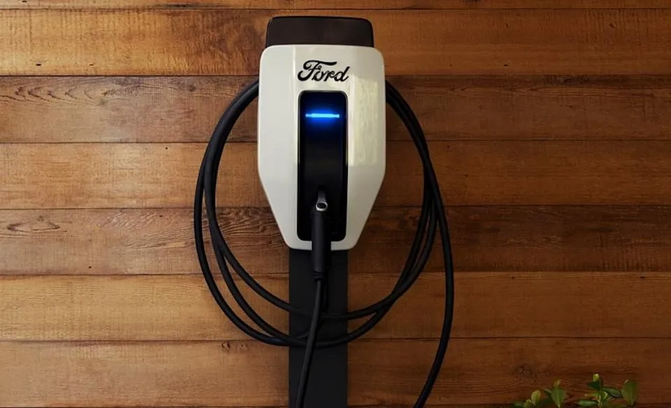 Ford Extends Free At-Home EV Charging Promotion Amid Record Sales